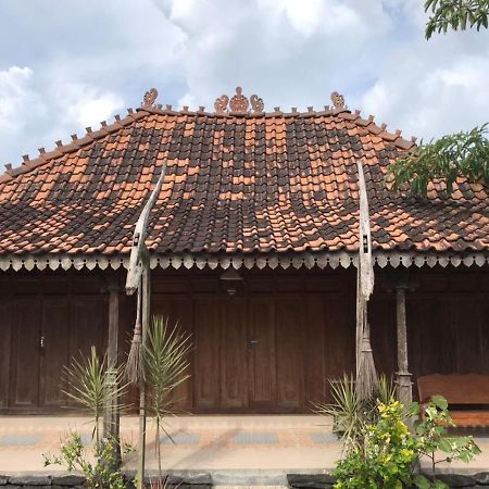יוגיאקרטה Legiyem Homestay מראה חיצוני תמונה