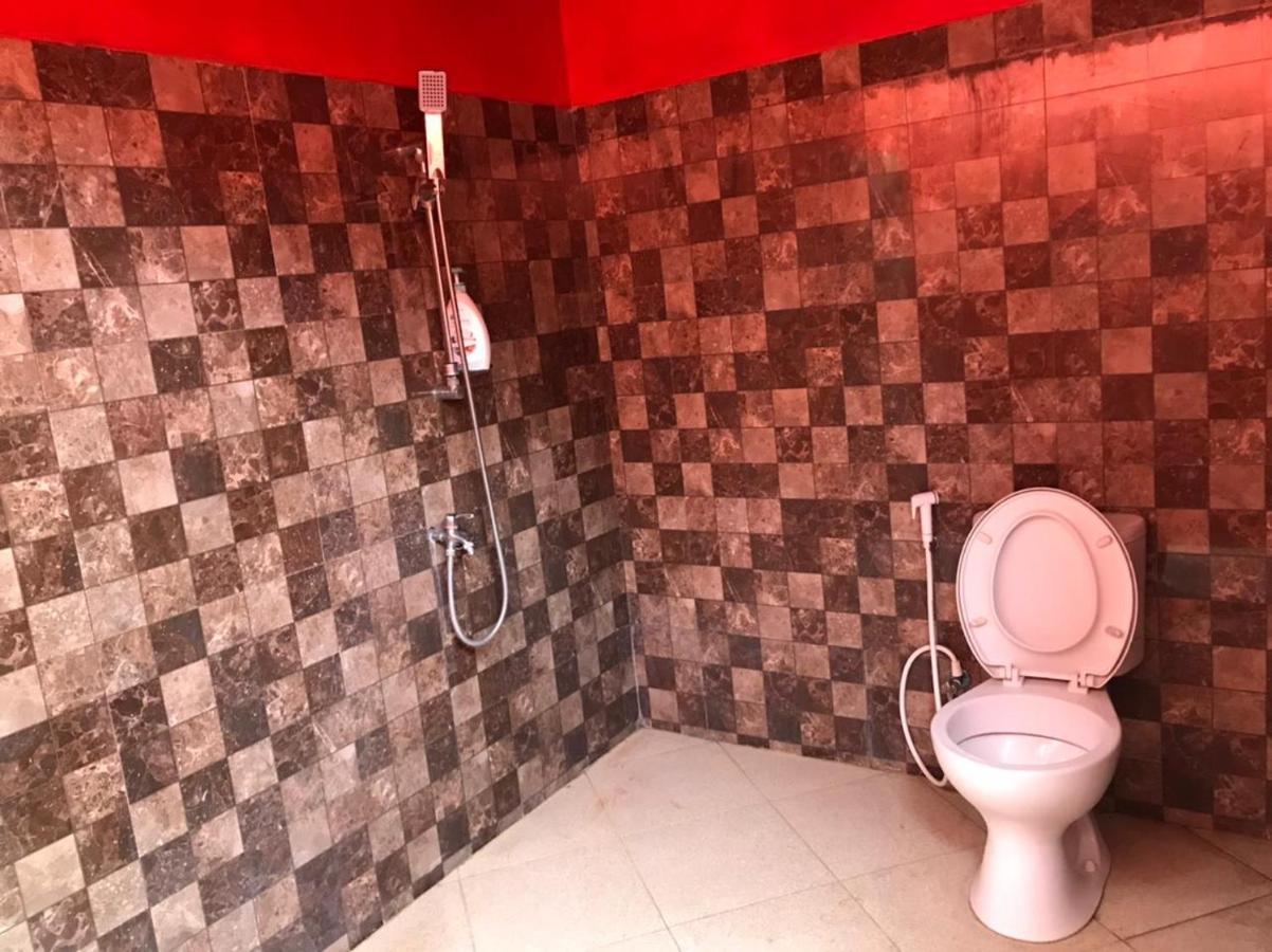 יוגיאקרטה Legiyem Homestay מראה חיצוני תמונה