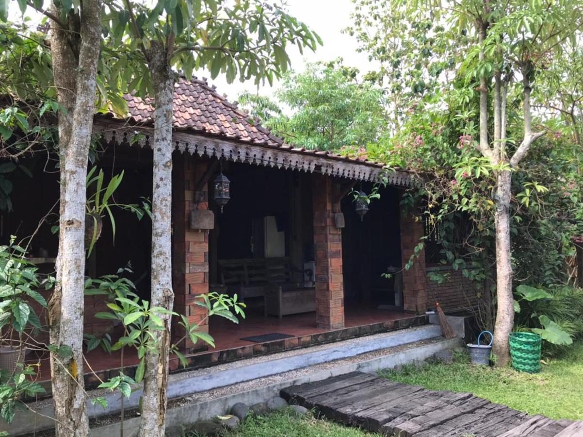 יוגיאקרטה Legiyem Homestay מראה חיצוני תמונה