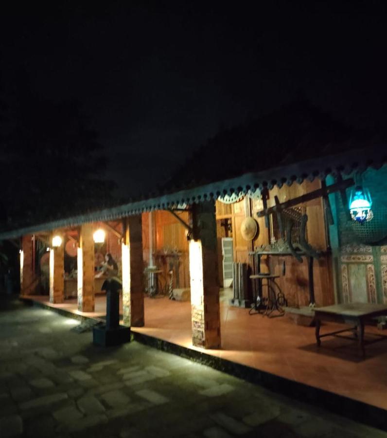 יוגיאקרטה Legiyem Homestay מראה חיצוני תמונה